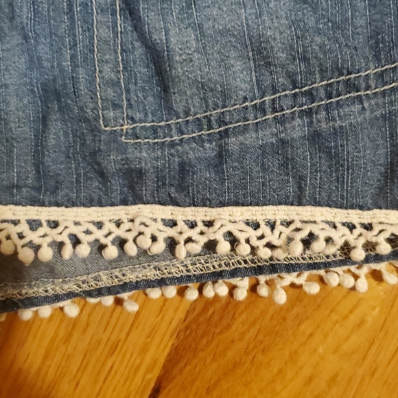 Chambray shorts - Picture 3 of 4